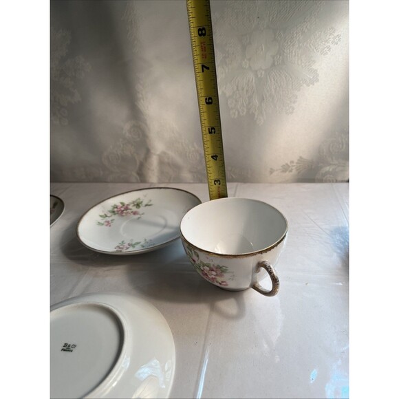B & Co France Vintage Hand Painted 3 Cups And 4 SaucersFloral Pattern - Picture 5 of 6